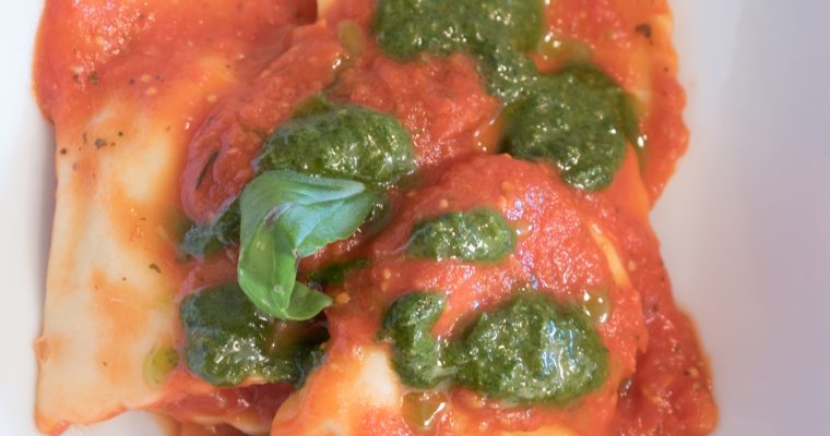 Populárne a chutné talianske jedlo Ravioli